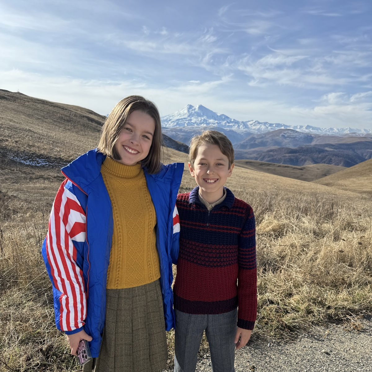 Арина Шелобанова, Вероника Злоказова, Алексей Ильин в новом проекте для Premier