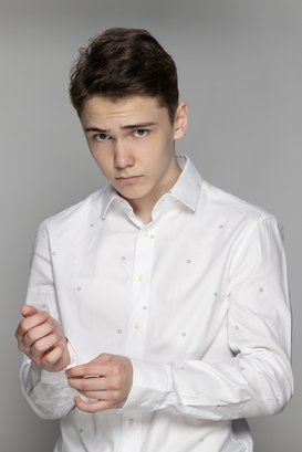 Роман Ленков