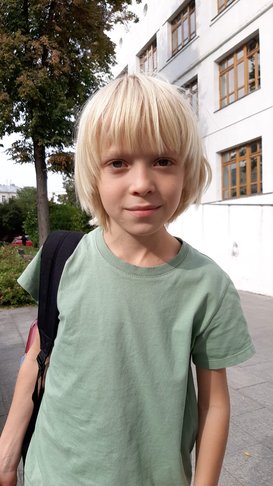 Артём Мельников