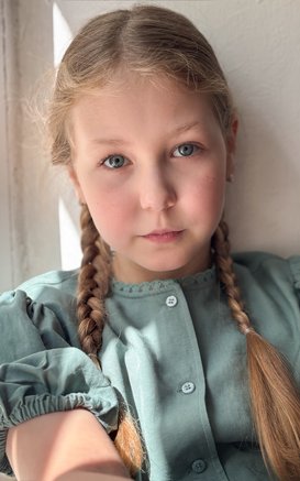 Ника Волкова