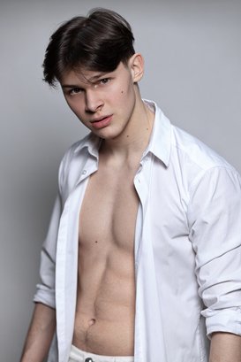 Артём Скосарев