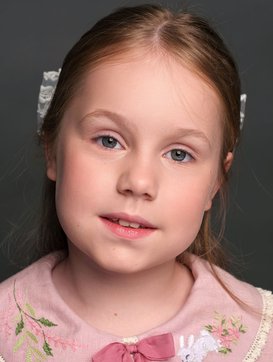 Ева Синельникова