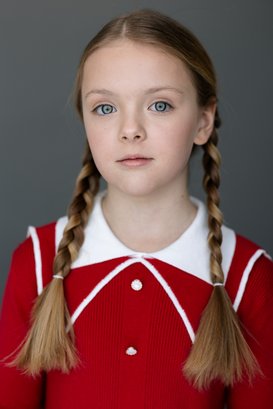 Полина Карева