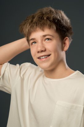 Никита Мамонов