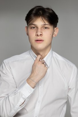 Артём Скосарев