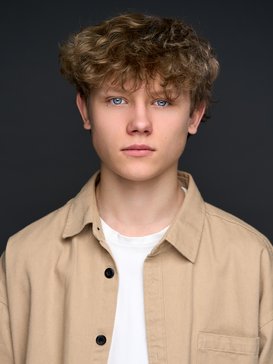 Александр Жуков