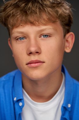 Александр Жуков