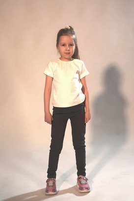 Леона Божбина