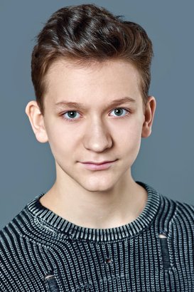 Давид Аветисов