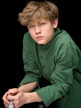 Александр Жуков