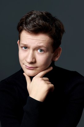 Давид Аветисов