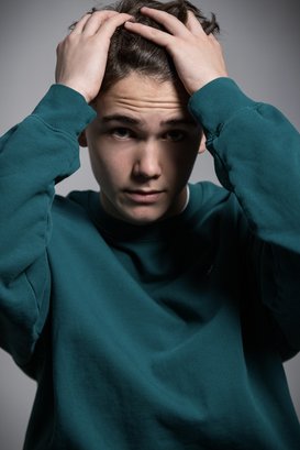 Роман Ленков