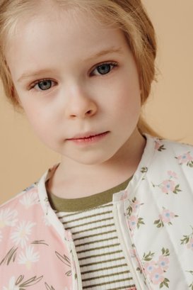 Арина Чехонина