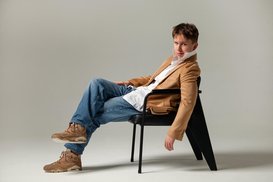 Александр Булатов