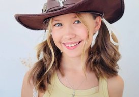 Саша Куликова