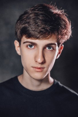 Артём Сарибеков