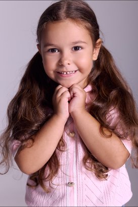Элина Божинова
