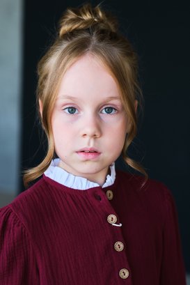 Ева Синельникова