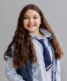 Николь Вишнякова