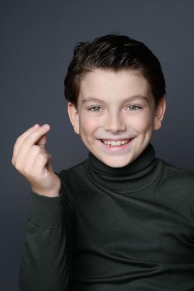 Марк Устинов