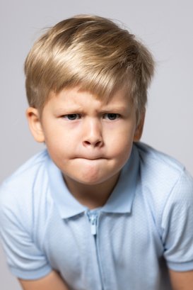 Лев Зверков