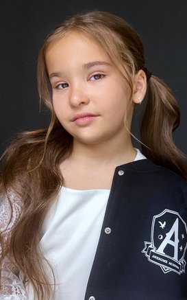 Анна Антипова
