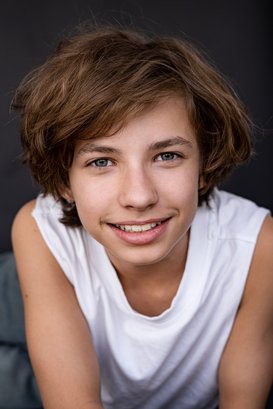 Роман Мелдерс