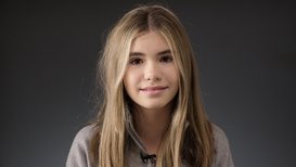 Юля Султанова