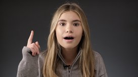 Юля Султанова