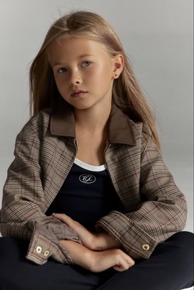 Мила Сурова