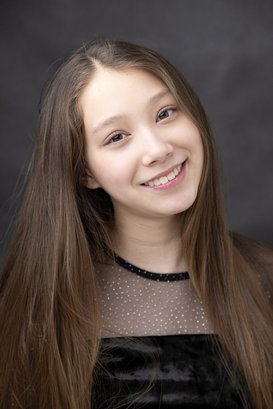 Виктория Чжан