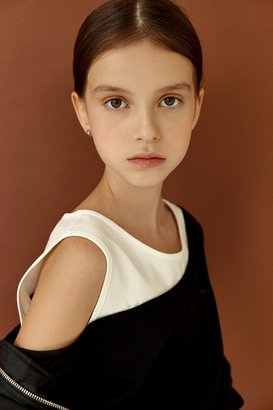 София Лощинина