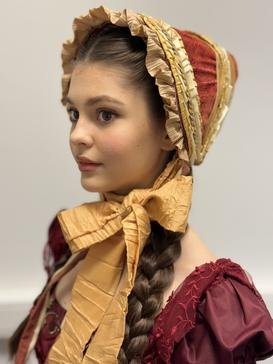 Анна Изотова