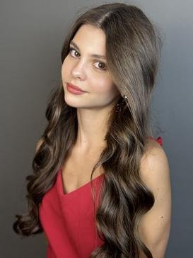 Анна Изотова