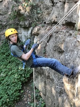 Даниил Коновалов