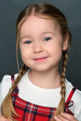 Даниэла Синельникова