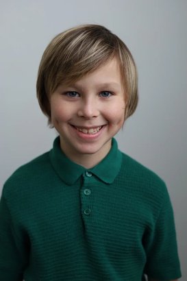 Роберт Смирнов