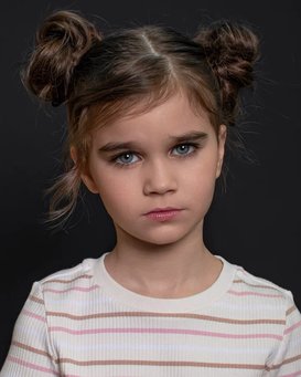 Вика Фролова