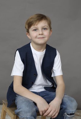 Денис Иванов