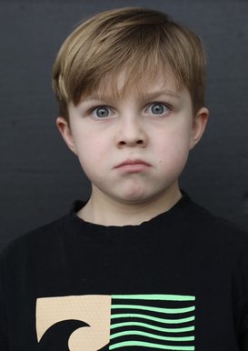 Денис Иванов