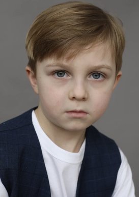 Денис Иванов