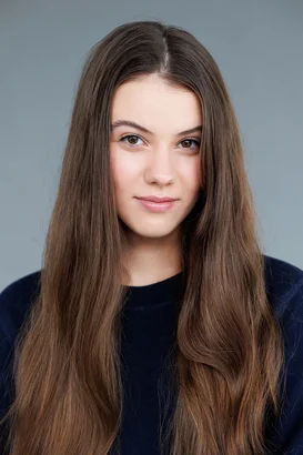 Яна Захарова